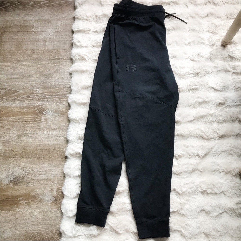 Mens Under Armour sweat pants size XL